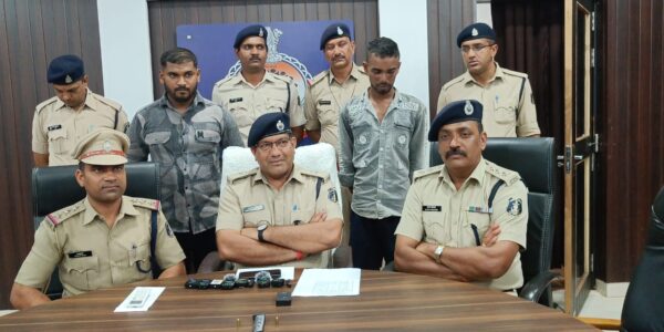 सेक्टर 10 ग्लोब चौक के गोली कांड का आरोपी डॉगी और मुकुल सोना भी गिरफ्तार….