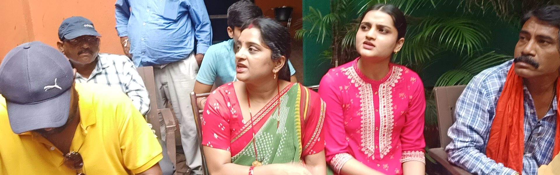गैंगस्टर विनोद बिहारी के सिपाही  राजीव रंजन के विरुद्ध अवैध वसूली के कई मामले ।