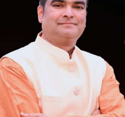 भाजपा सदस्यता अभियान में युवा विधायक रिकेश सेन दुर्ग जिले में Top, छत्तीसगढ़ में फिलहाल दूसरे स्थान पर, बधाइयों का लगा तांता लगा।