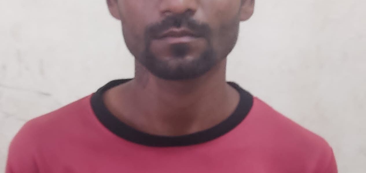 नाबालिक पीड़िता को भगाकर ले जाने वाला आरोपी पुलिस की गिरफ्त में ।  पुरानी भिलाई पुलिस टीम द्वारा आरोपी को पकड़ने में मिली सफलता ।