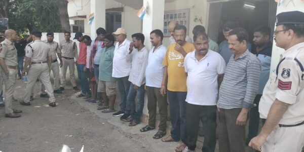 थाना भिलाई 03 पुलिस की जुआ के विरुद्ध बड़ी एवं सफल कार्यवाही।