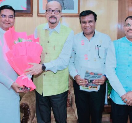 छत्तीसगढ़ के राज्यपाल लोकांगन वैशाली नगर में सपरिवार मां दुर्गा की करेंगे पूजा-अर्चना, विधायक रिकेश सेन के निमंत्रण पर आज पहुंचेंगे भिलाई ।