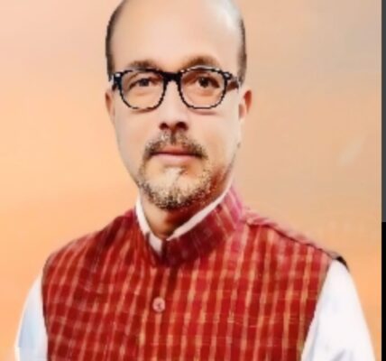 राज्यपाल और कृषि मंत्री के हाथों भिलाई शहर को स्वच्छ और सुंदर बनाने वाले 3 हजार से अधिक स्वच्छता वीरों का होगा सम्मान, कला मंदिर में सोमवार को विधायक रिकेश सेन का एक और बड़ा प्रयास।