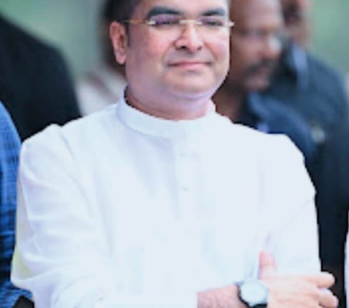 जान पर खेल कुख्यात अपराधी को ढेर करने वाली दुर्ग पुलिस टीम सम्मान और पदोन्नति की पात्र – विधायक रिकेश सेन ने मुख्यमंत्री और राज्यपाल को लिखा पत्र ।