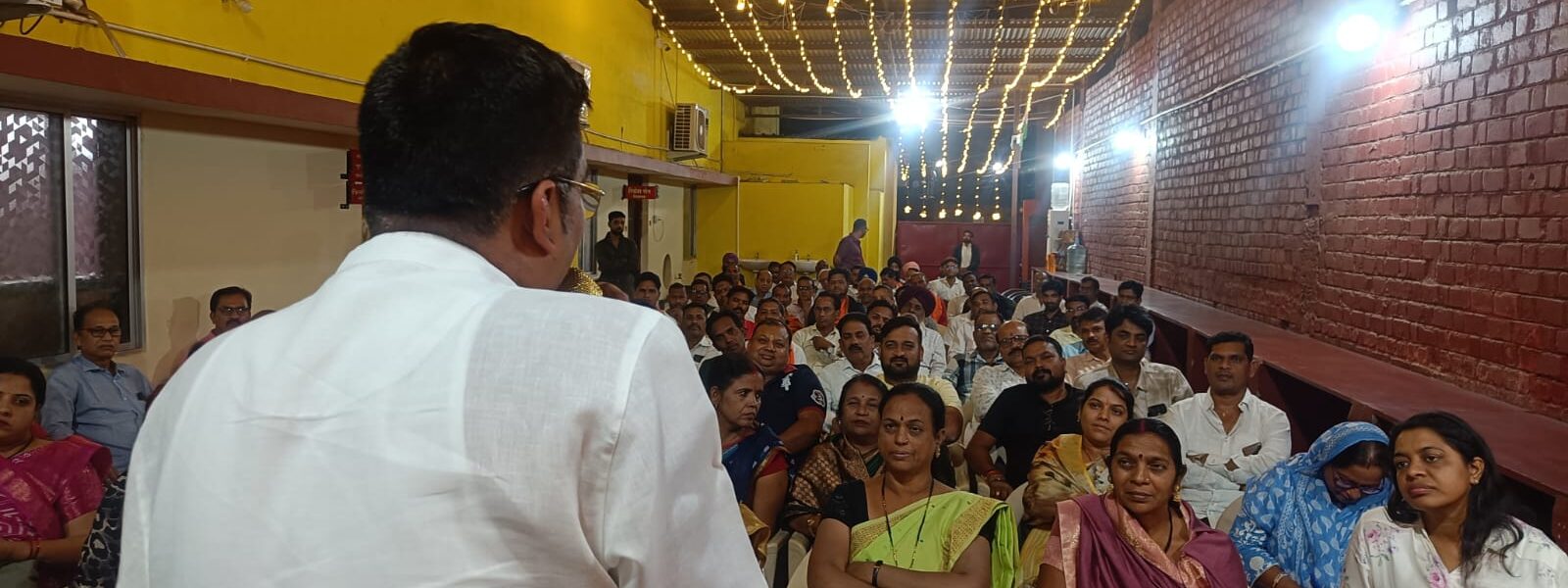 वैशाली नगर विधायक रिकेश सेन ने वार्ड, समाज, निगम, प्रशासन सहित विभागों में नियुक्त सभी विधायक प्रतिनिधियों को किया पदमुक्त ।