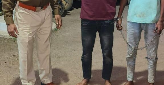 पुरानी मिलाई पुलिस की त्वरित कार्यवाही । ▶️ लूट के मामले में दो आरोपी गिरफ्तार 01 आरोपी फरार।