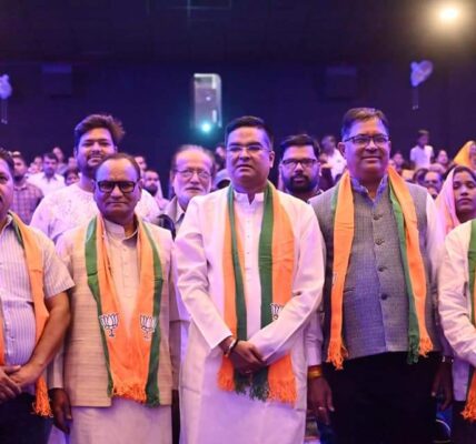 वैशाली नगर विधानसभा के 1200 लोगों ने विधायक रिकेश सेन के आह्वान पर देखी “द साबरमती रिपोर्ट” फिल्म, सभी जरूर यह फिल्म देखें, व्यवस्था में लगे हैं विधायक सेन ।