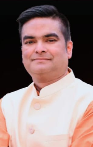 कुरूद कोहका बस्ती की 18.7 हेक्टेयर आबादी जमीन को बगैर सूचना 2022-23 में शासकीय भूमि में दर्ज करने से अनेक लोग पट्टा से वंचित, विधायक रिकेश की आदेश निरस्त कर पट्टा देने की बड़ी पहल ।