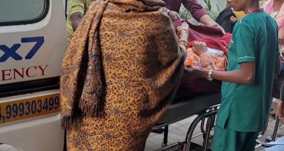 यातायात पुलिस दुर्ग द्वारा गंभीर मरीज के परिजन के निवेदन पर तत्काल 30 मिनट में ग्रीन कोरिडोर बनाकर रायपुर हॉस्पिटल पहुंचाया गया।