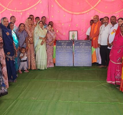 दुर्ग ग्रामीण विधायक ललित चंद्राकर ने ग्राम कोकड़ी , चिरपोटी करगाडीह में रखी विकास करोड़ों रुपयों की नवीन विकास कार्यों की नींव ।