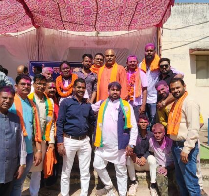 दुर्ग ग्रामीण विधायक ललित चंद्राकर ने उतई नगर पंचायत में भारतीय जनता पार्टी की ऐतिहासिक जीत पर हार्दिक शुभकामनाएं प्रेषित किया ।