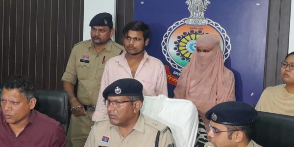 थाना पुरानी भिलाई क्षेत्र में घटित अंधे कत्ल के मामले का खुलासा । आरोपियों के कब्जे से घटना में प्रयुक्त वाहन आयशर एवं लोहे का रॉड बरामद ।